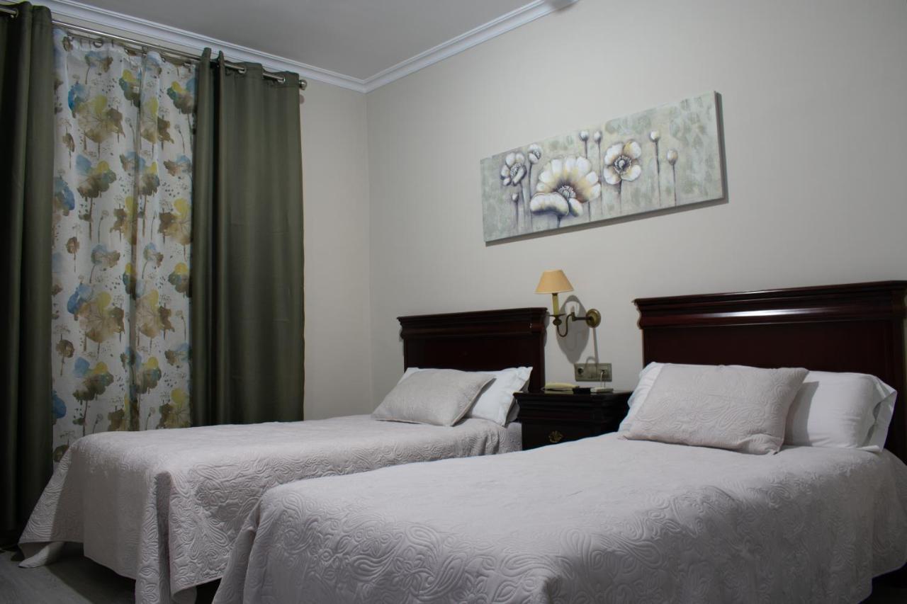 La Morona Hotel Moron de la Frontera Luaran gambar
